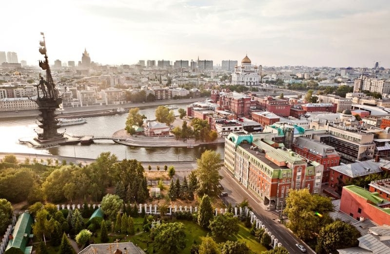 Фотообои Вид на памятник Петру первому