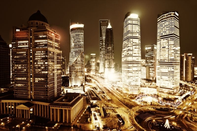 Фотообои Огни ночного города в коричневых тонах