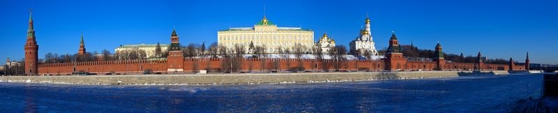 Фотообои Панорама Кремля и Москва-реки