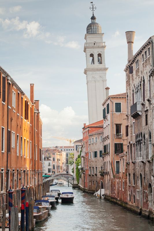 Венецианский канал и колокольня