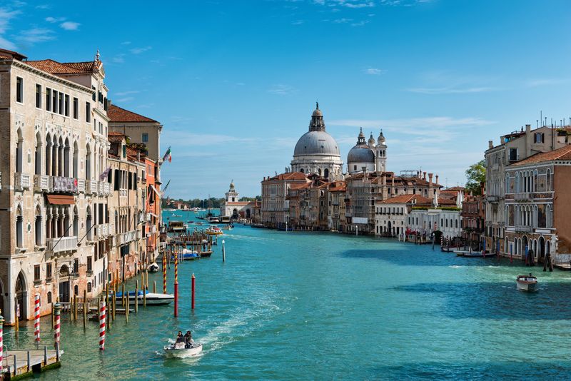 Бирюзовый канал Венеции