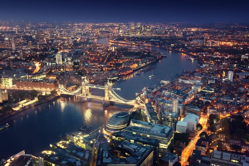 Тауэрский мост и огни ночного Лондона