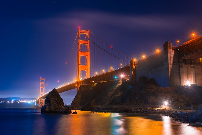 Мост золотые ворота в Сан Франциско в ночи