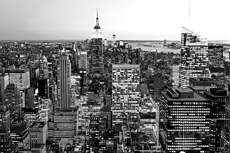 Черно-белые высотки Нью-Йорка